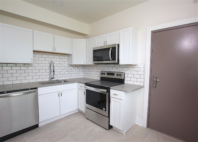 Photo - 2835 23rd St Apartment Unit 4