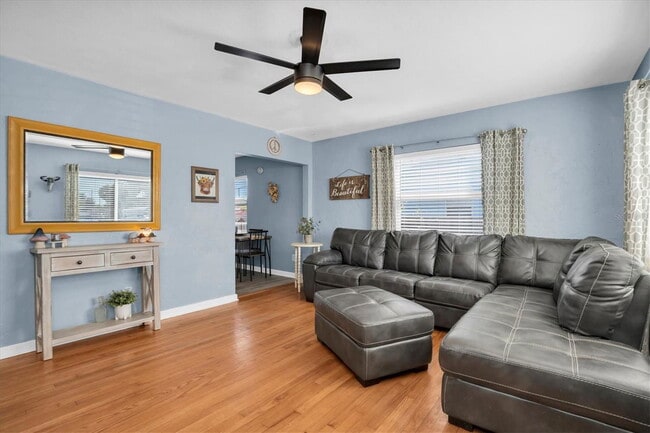 Photo - 4929 36th Ave N