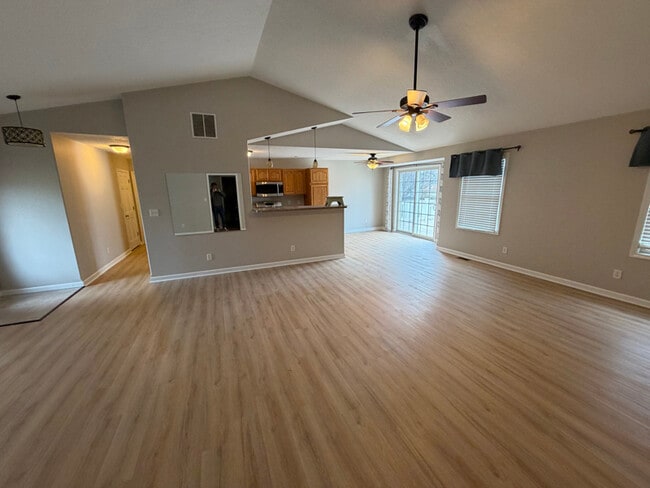 Photo - 1800 Persimmon Ave