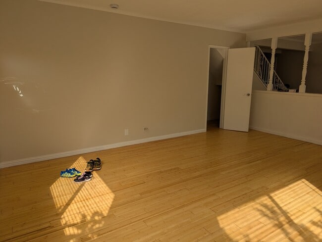 Photo - 4601 W 173rd St