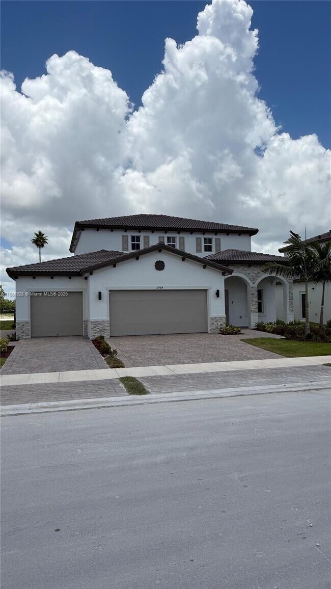 Photo - 2984 SE 23rd Ave