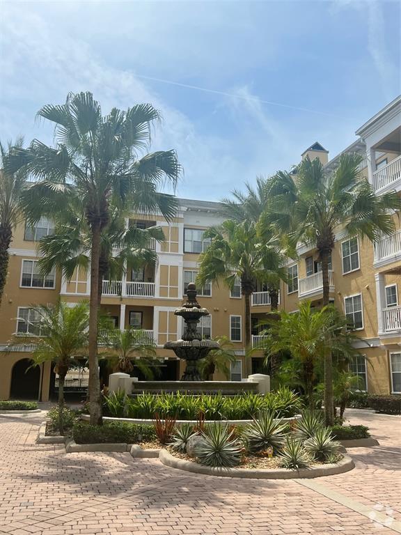 Building Photo - 860 N Orange Ave Unit 429 Rental