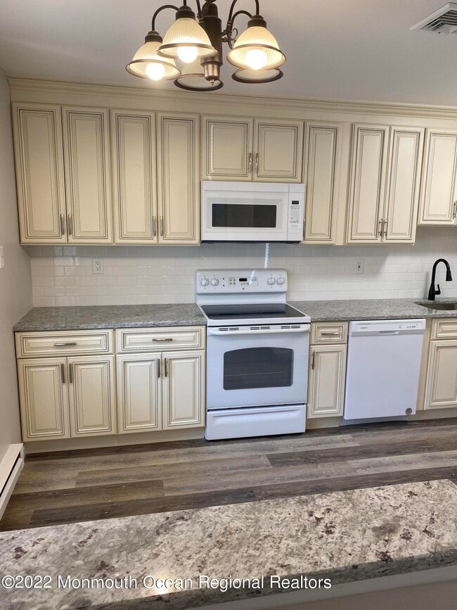 Photo - 240 Medford Ct