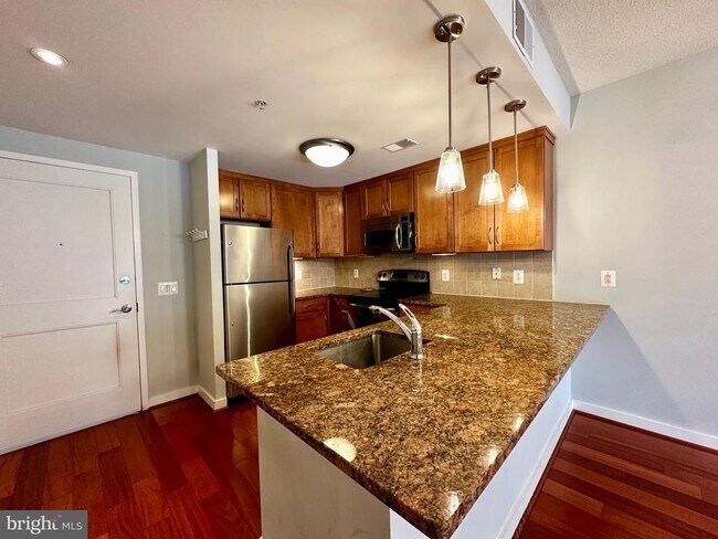 Photo - 888 N Quincy St Unit 1505