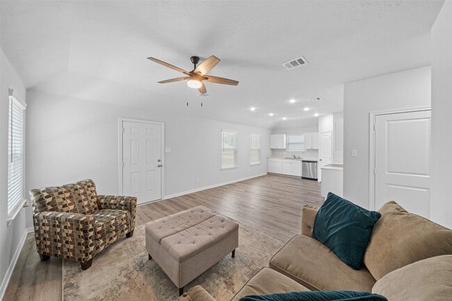 Photo - 1434 25th St