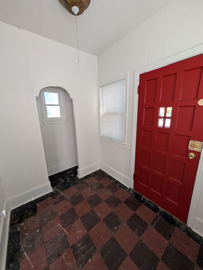 Photo - 921 5th St Unidad 921 5th St