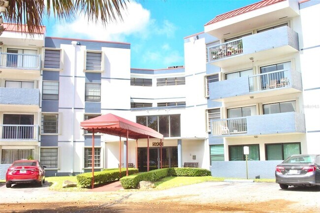 Photo - 5900 SW 127th Ave Unidad 3213