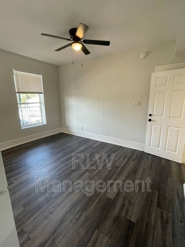 Photo - 11 N Central Ave Unidad 203