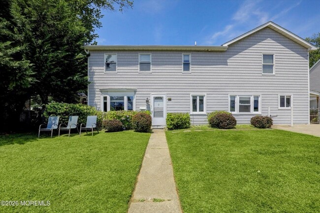 Photo - 265 Norgrove Ave