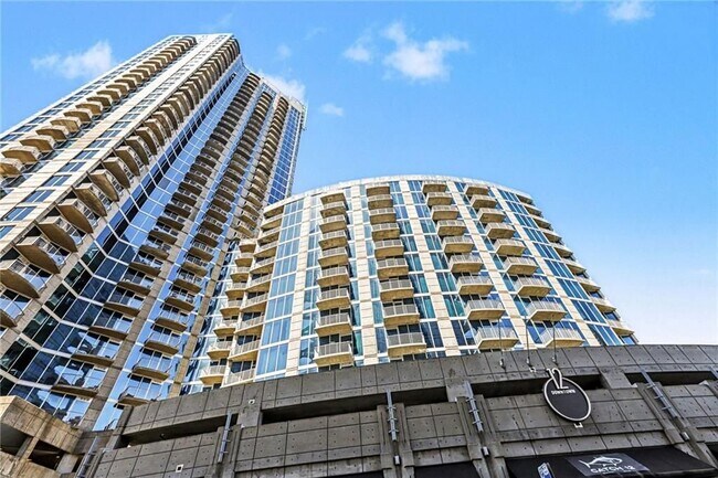Building Photo - 400 W Peachtree St NW