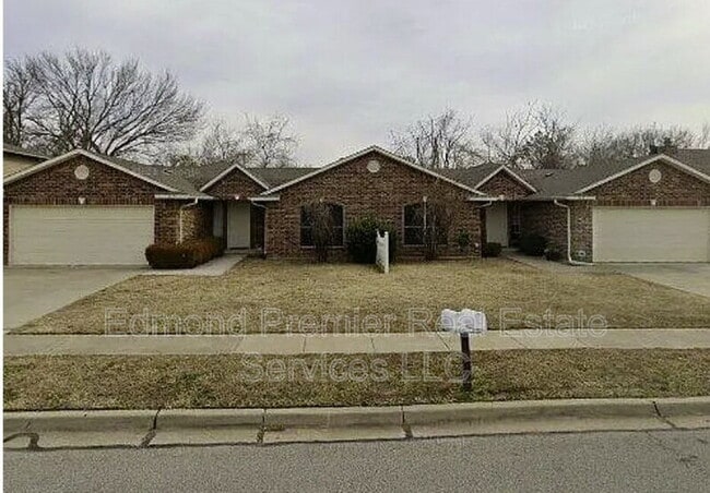 Building Photo - 213 Willow Branch Rd Rental