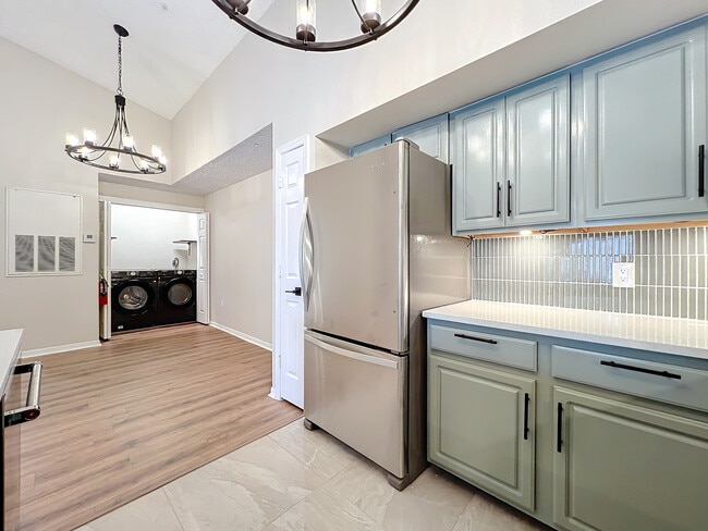 Photo - 13103 Mulberry Park Dr Unit 832