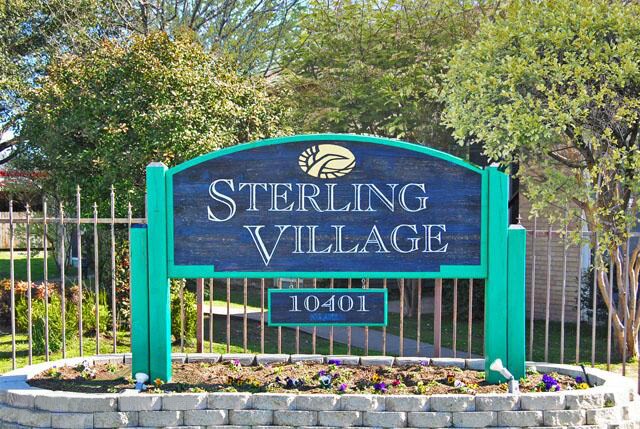 Entrada - Bridge at Sterling Village