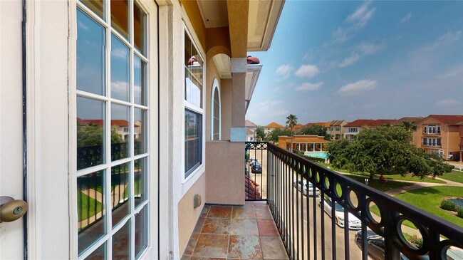 Photo - 7127 Windwater Lagoon Dr