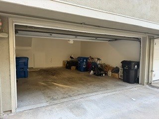 Building Photo - 13135 Mindanao Way Unit 4