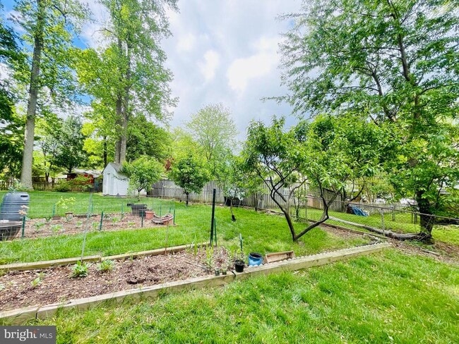 Photo - 10929 Decatur Dr