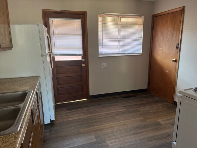 Photo - 381-385 S Yearling Rd Unit 385 Yearling