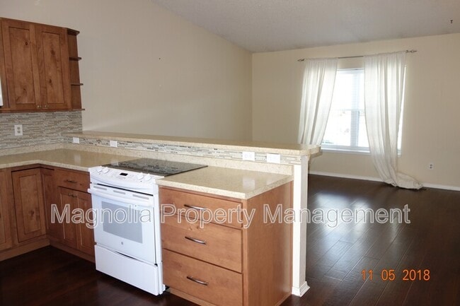 Photo - 5910 Bourke Dr