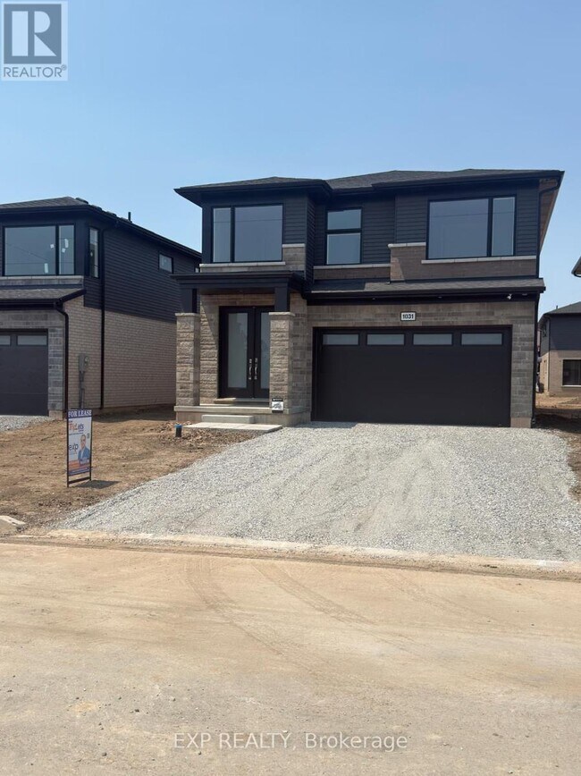Photo - 1031 Alliston Ave