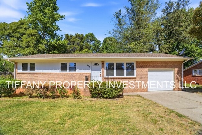 Photo - 616 Dixie Dr