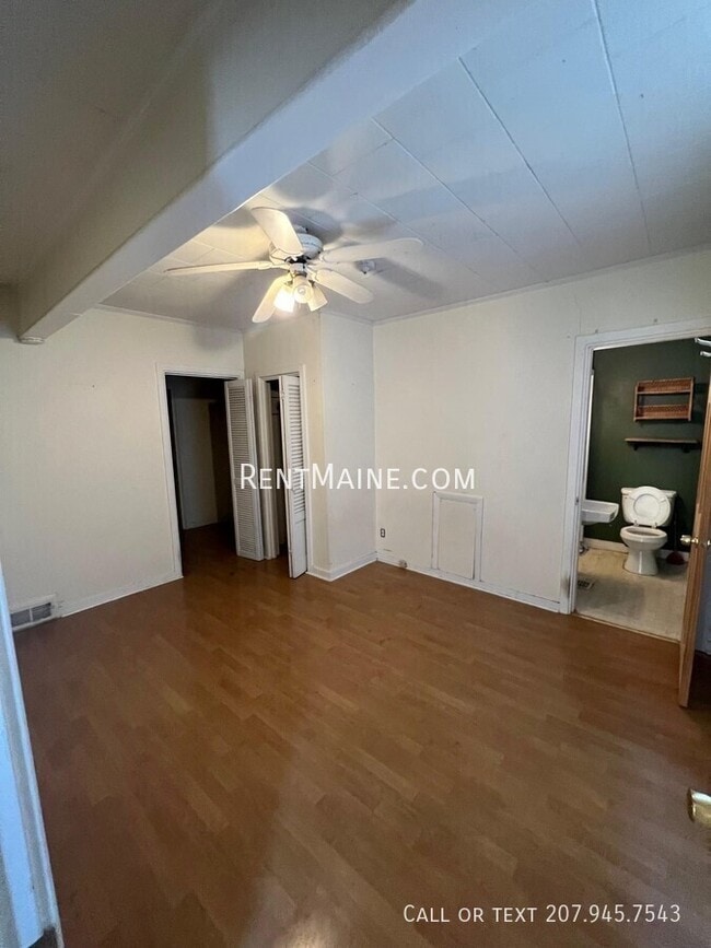 Photo - 142 Pine St Unit 2