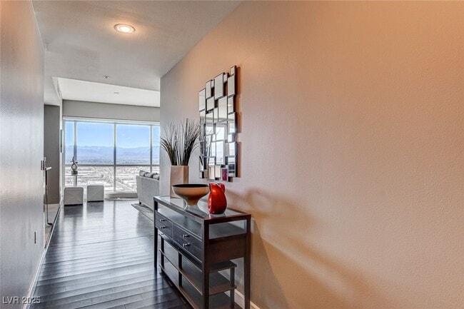 Photo - 4575 Dean Martin Dr Unit 3008