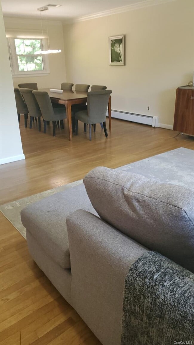 Photo - 12 Van Gogh Ln