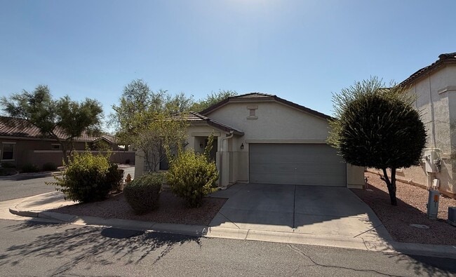 Building Photo - Ray Ranch 3 bedroom, Available now!!