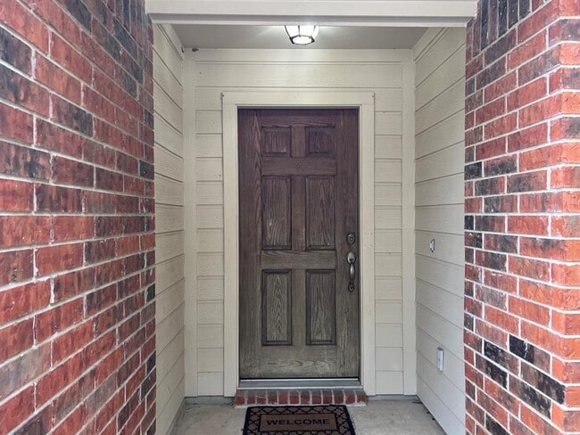 Photo - 9504 Castle Pines Dr