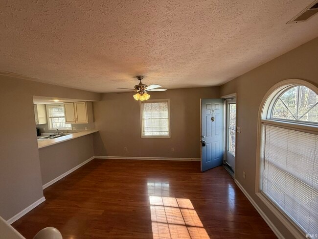 Photo - 791 E Sherwood Hills Dr