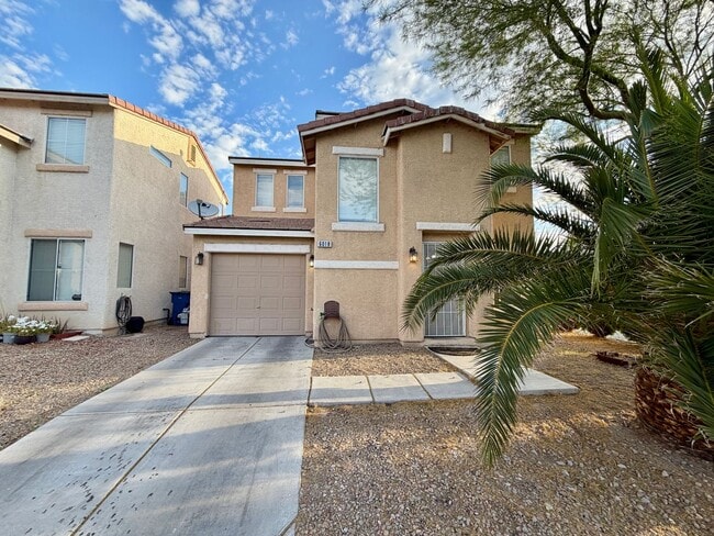 Photo - 2 bedroom house off Sahara and Sloan