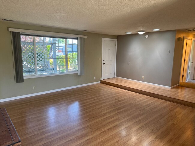 Photo - 2-bedroom/1 bathroom duplex with garage and shed!