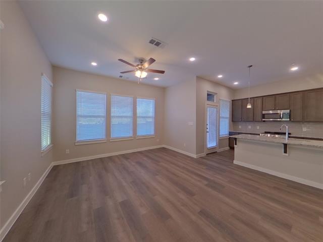 Photo - 5468 Sandstone Dr