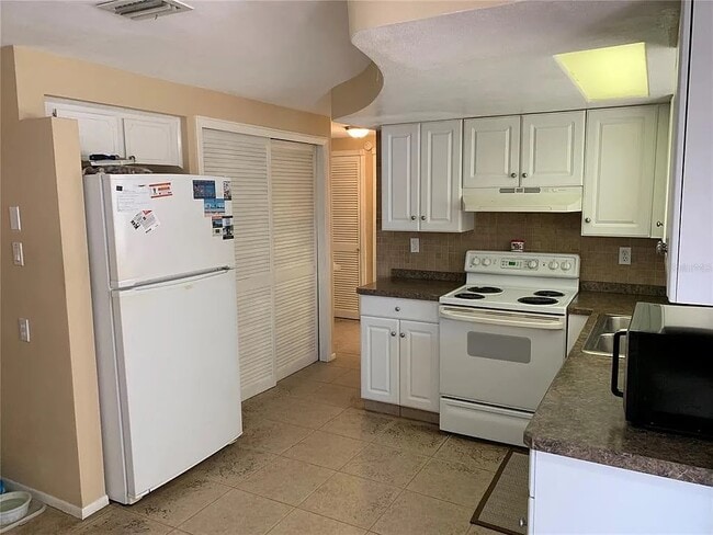 Photo - 3300 Thorny Ridge Dr