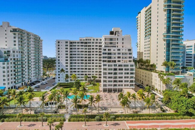 Photo - 5005 Collins Ave Unidad 1118