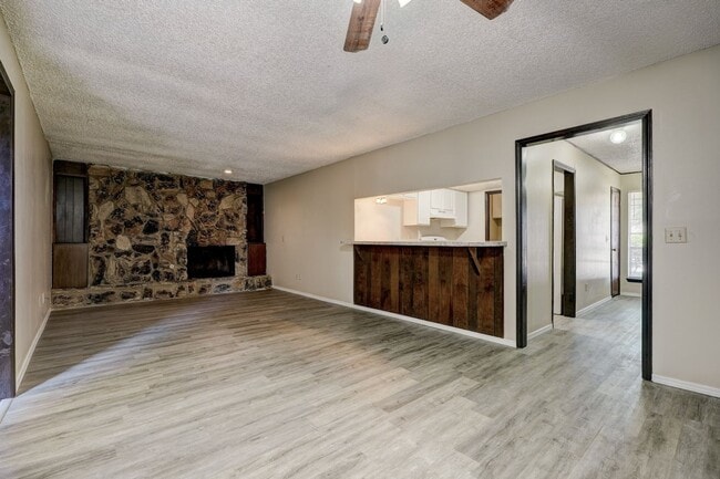 Photo - Bradfred Street 3807/3809 Unit 3807