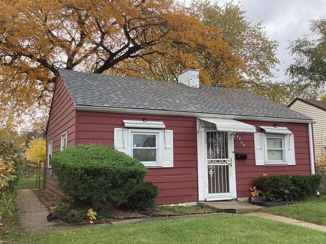 3 bedroom single family home - 3 bedroom single family home