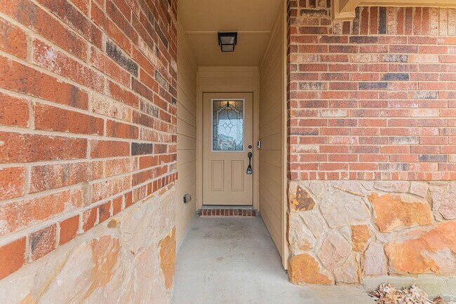 Photo - 5001 Bridgewood Dr