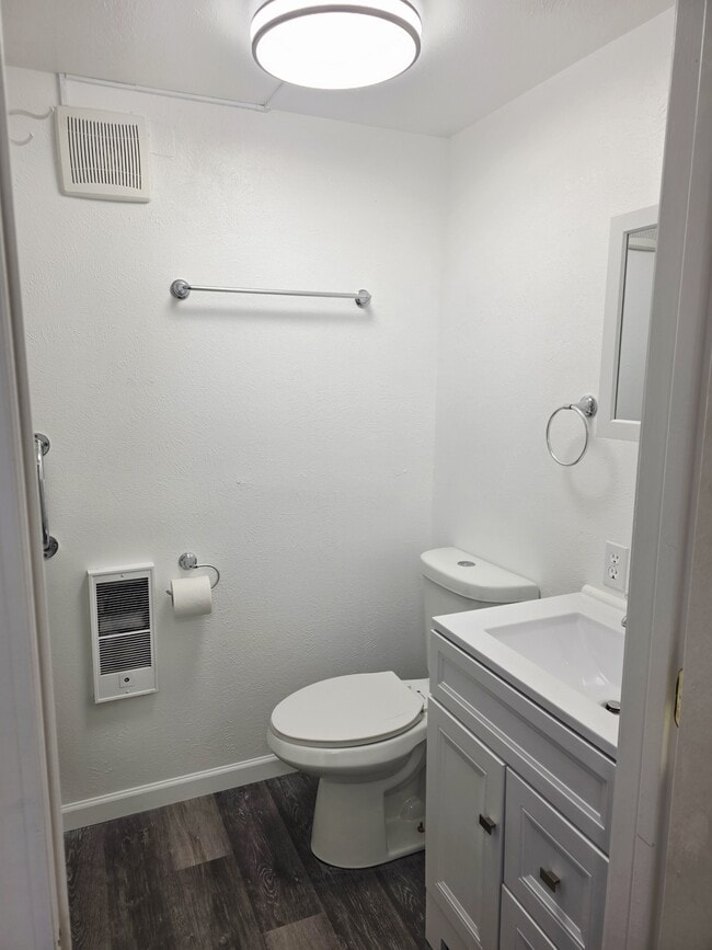 Photo - 603 W Chewelah Ave