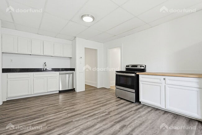 Photo - 17 Wachusett St Unit 2