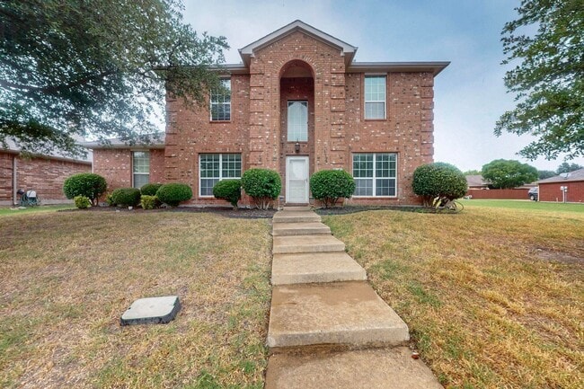Spacious 4-Bedroom Home with Bonus Room an... - Spacious 4-Bedroom Home with Bonus Room an...
