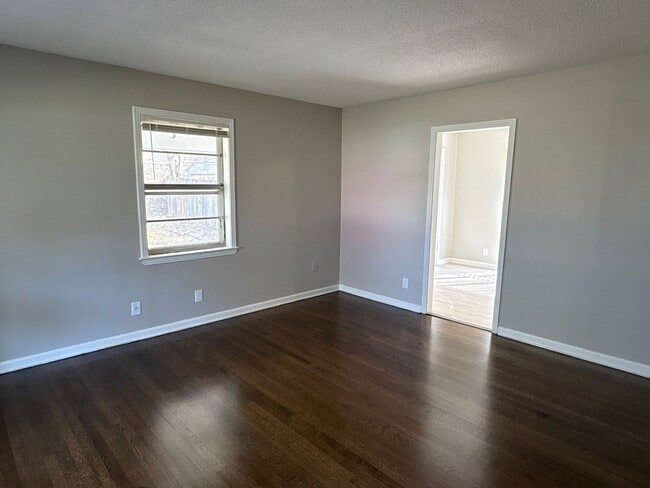 Photo - Updated 3 bedroom 1 Bath home - Open To Section 8