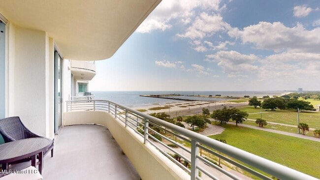 Building Photo - 2060 Beach Blvd Unit 601