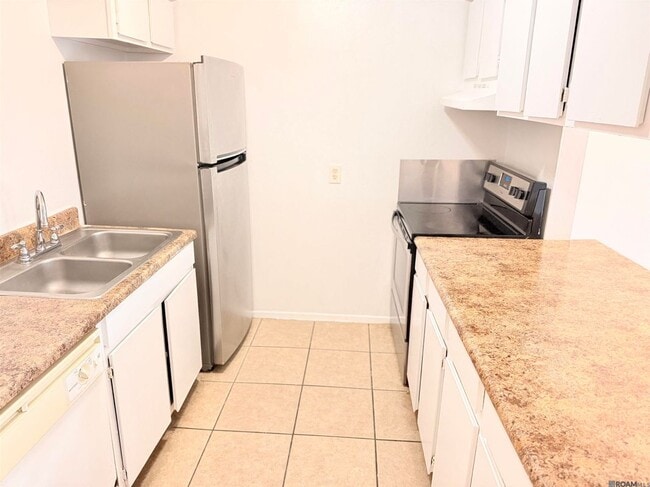 Photo - 3484 Cedarcrest Ave Unit 1-A