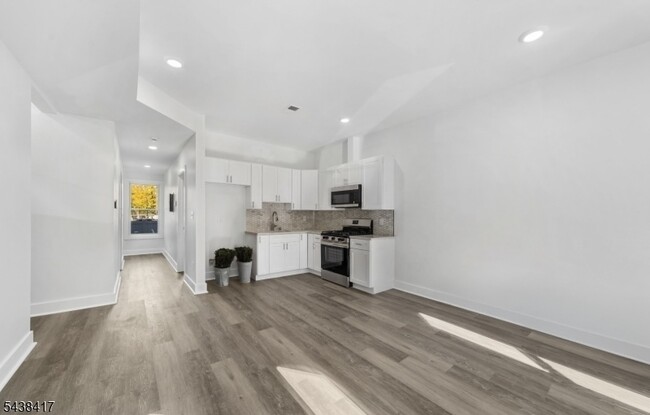Photo - 1119 Hampton Pl Unit 1