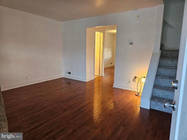 Photo - 803 Jeannette Ave