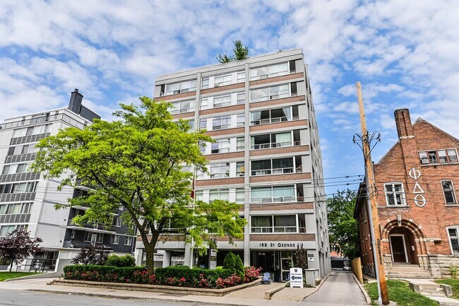 Photo - 169 St George