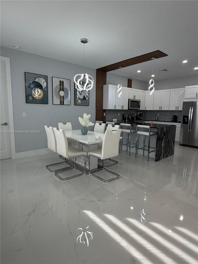 Photo - 2923 22nd St SW