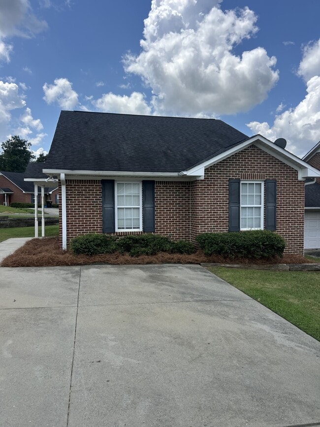 Photo - 1735 Cobblestone Ln