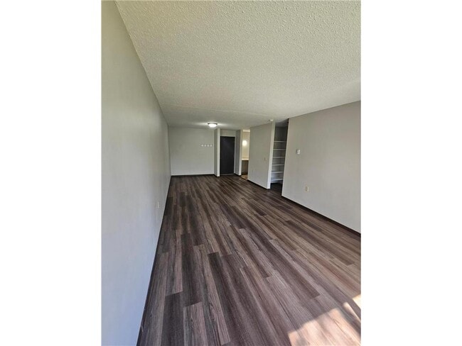 Photo - 808 Hills Ave Unit S110